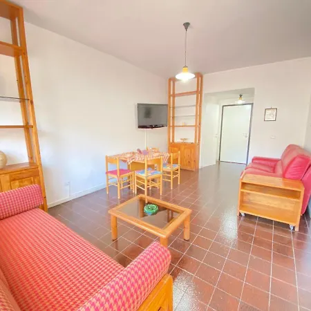 Aurelio House Apartamento *
